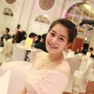 Meet your Posher, Ploy